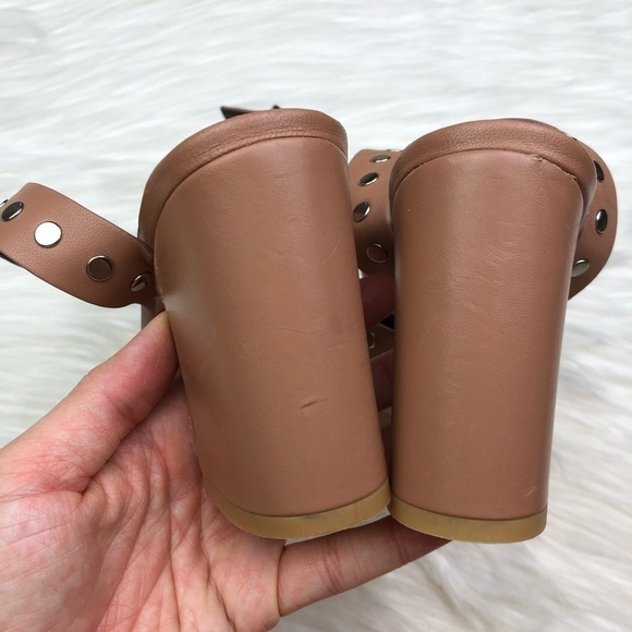 New AGL Tan Studded Ankle Wrap Leather Block Heels - Picture 12 of 14